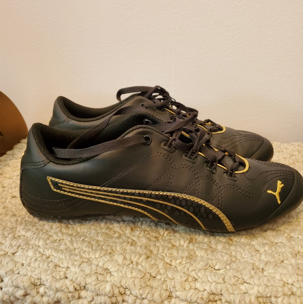Puma Women Speedcat Sz 6